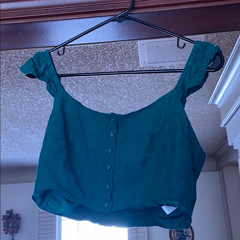 Forever 21 Emerald green button up crop top